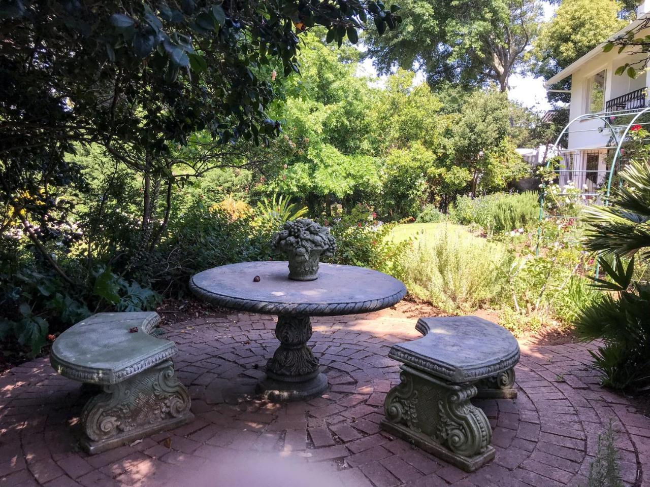 Klein Bosheuwel Guest House Kaapstad Buitenkant foto